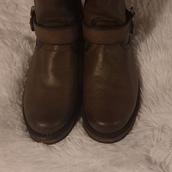 Frye Boots Veronica Tall - Picture 4 of 8